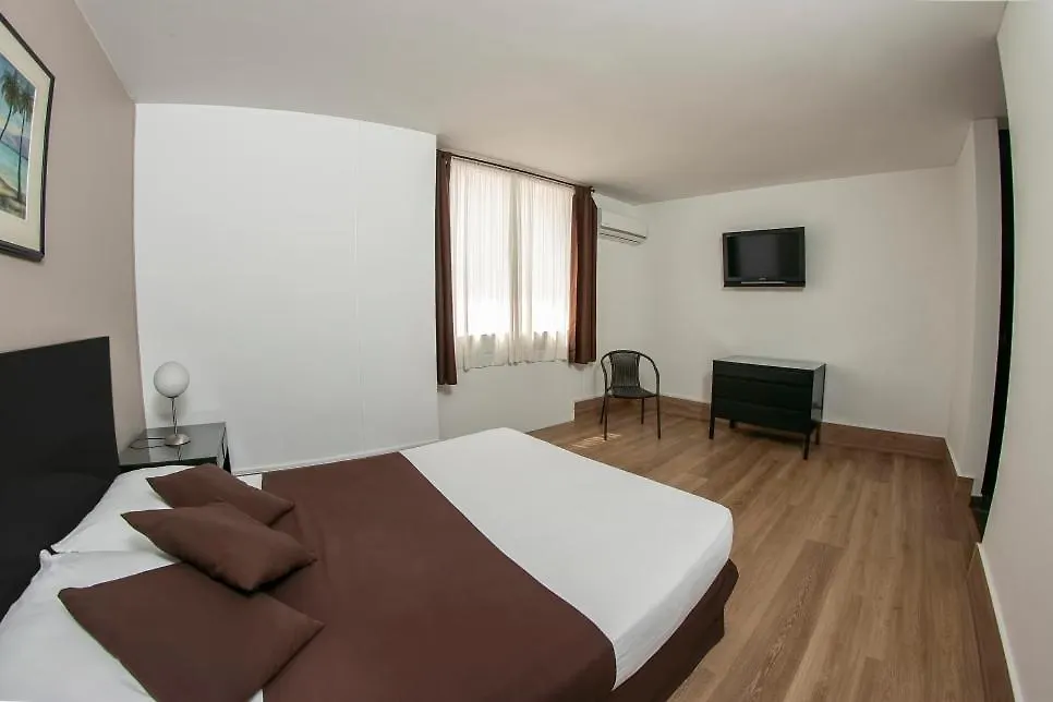 Hotel Americana Cali